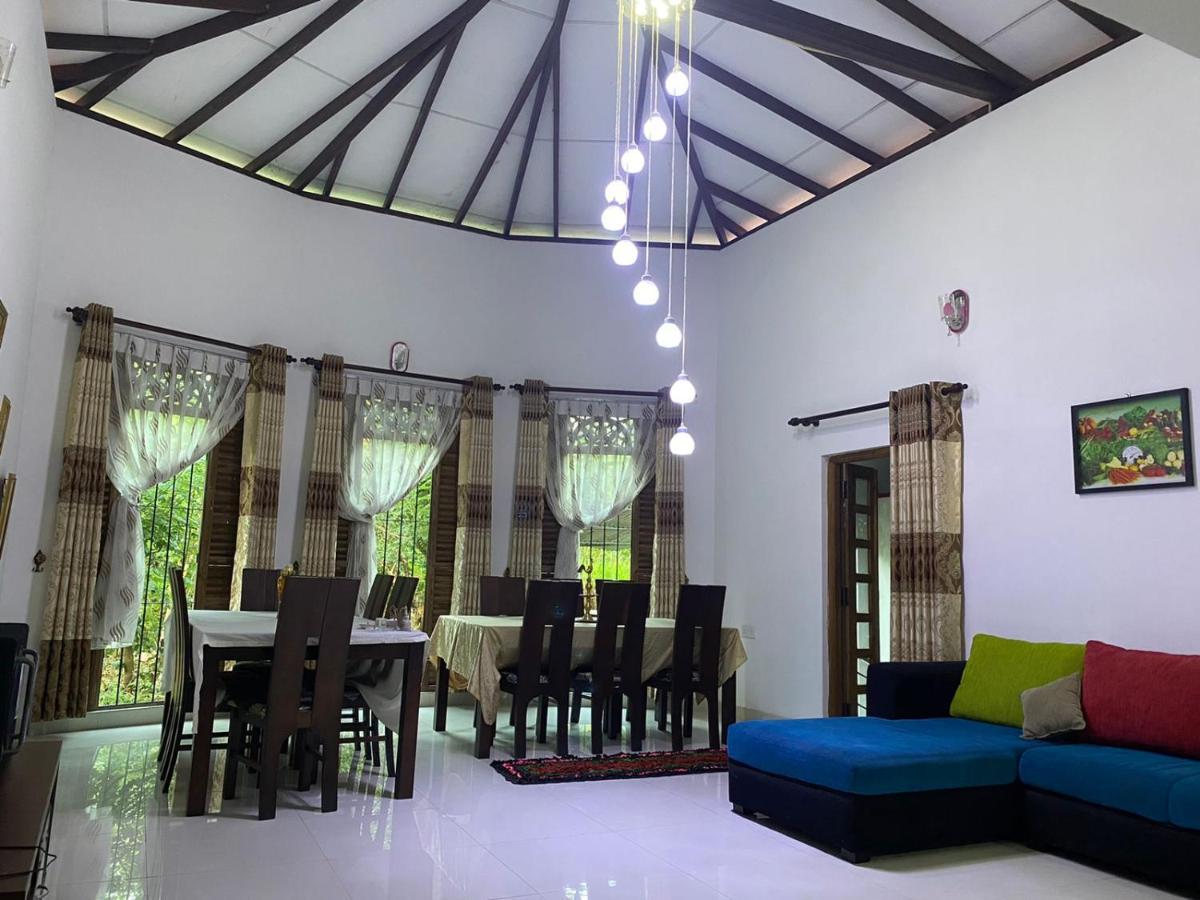 White Win Villa Elewala Экстерьер фото